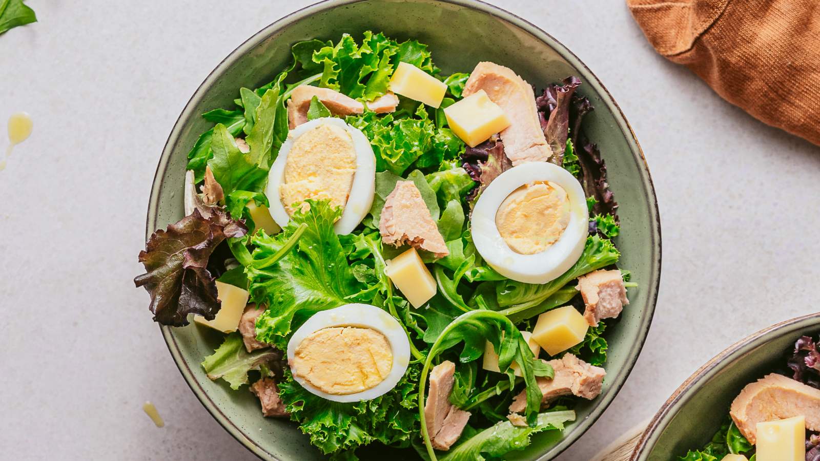 Salada Iberica com Atum e Ovo