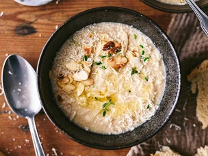 Creme de Couve Flor com Coentros