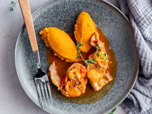 Coelho Estufado com Puré